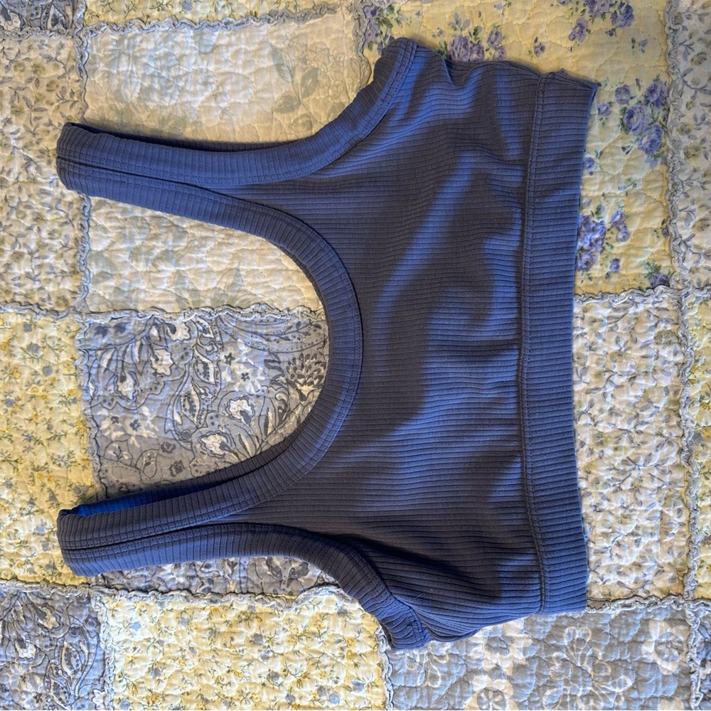 Alo Ribbed pruple top